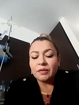 Snapshot of Asuna_yuuky chatting on 11/17/25, 02:34 Asuna yuuky online show from 11/17/25, 02:34