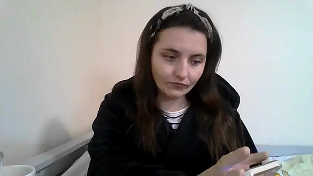 Snapshot of DInaraXRose chatting on 12/03/25, 11:52 DInaraXRose online show from 12/03/25, 11:52