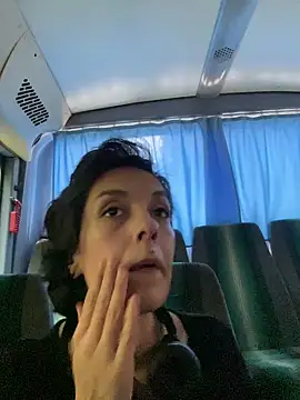 Piggiteablacktea online show from 10/23/25, 10:14