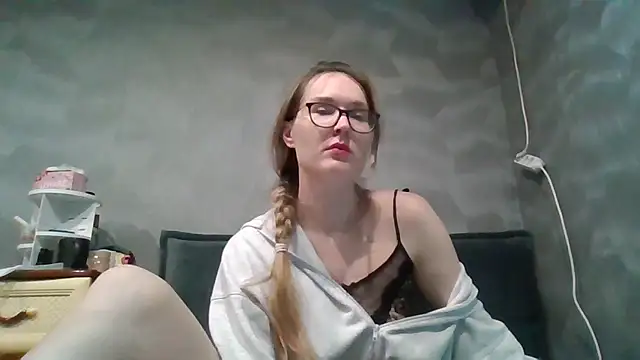 Jugira online show from 10/13/25, 09:59