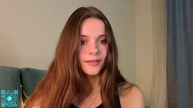 chloemilka online show from 10/24/25, 05:53