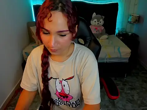 Snapshot of salome_rojas_ chatting on 11/05/25, 09:26 salome rojas online show from 11/05/25, 09:26