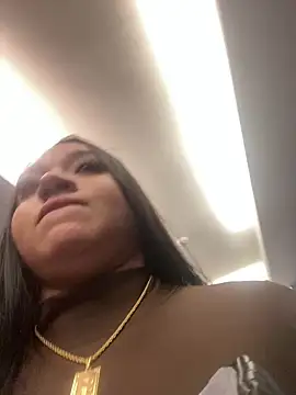 Snapshot of eurenatacardos chatting on 11/13/25, 03:55 eurenatacardos online show from 11/13/25, 03:55