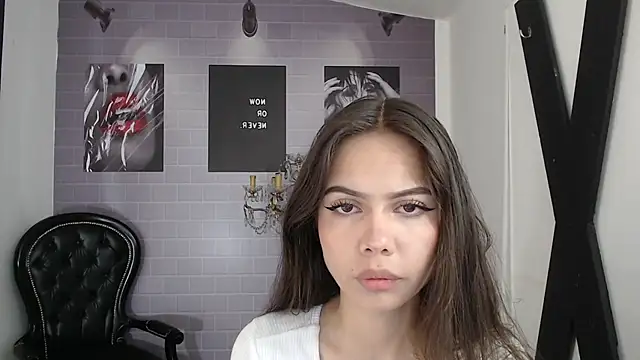 aleesha cameron02 online show from 10/21/25, 12:06