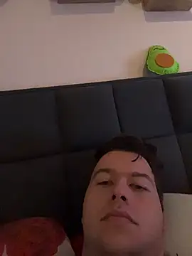 Snapshot of Lars2306 chatting on 10/23/25, 09:30 Lars2306 online show from 10/23/25, 09:30