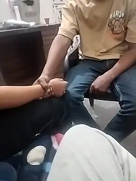 BHABHIJAAN7317 online show from 10/14/25, 06:20