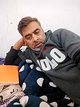 BHABHIJAAN7317 online show from 11/15/25, 08:11