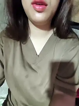 Snapshot of July_9- chatting on 09/10/25, 08:53 July 9- online show from 09/10/25, 08:53