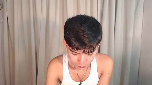Snapshot of asian_dai chatting on 09/13/25, 10:09 asian dai online show from 09/13/25, 10:09