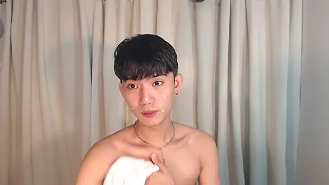 Snapshot of asian_dai chatting on 09/24/25, 09:29 asian dai online show from 09/24/25, 09:29