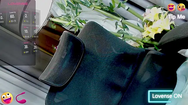 Snapshot of ts_catalheya14 chatting on 10/14/25, 03:57 ts catalheya14 online show from 10/14/25, 03:57