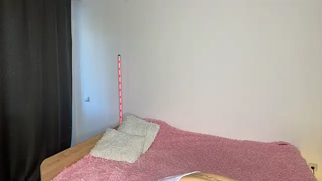 Rebel Angel  online show from 09/16/25, 04:35