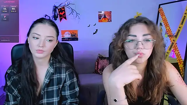 miki-niki online show from 10/27/25, 01:15