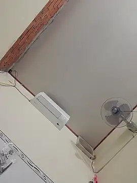 Snapshot of ducpham6565 chatting on 11/04/25, 05:01 ducpham6565 online show from 11/04/25, 05:01