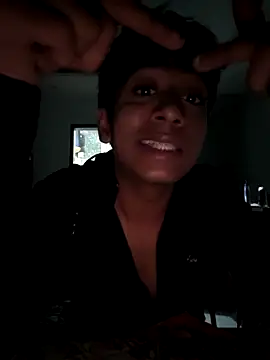 Snapshot of clasperhancock chatting on 10/30/25, 03:24 clasperhancock online show from 10/30/25, 03:24