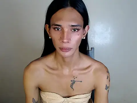 Snapshot of kate_69x chatting on 11/02/25, 02:14 kate 69x online show from 11/02/25, 02:14