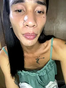 Snapshot of kate_69x chatting on 11/11/25, 04:07 kate 69x online show from 11/11/25, 04:07