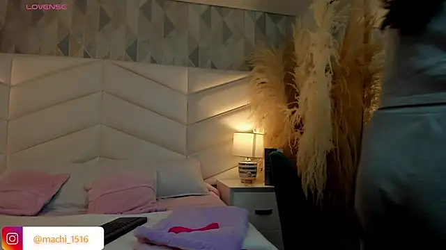 victoria   jonnes online show from 11/20/25, 12:16