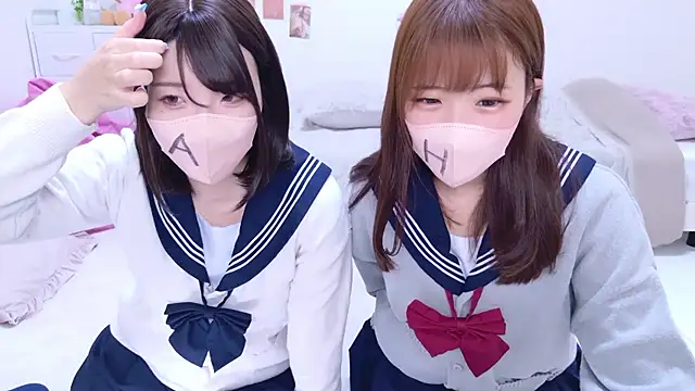 Snapshot of Anzu_xx chatting on 09/24/25, 02:15 Anzu xx online show from 09/24/25, 02:15