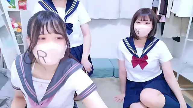 Anzu xx online show from 10/10/25, 12:04