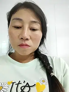 babychill09 online show from 10/15/25, 07:08