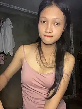 vyvy777 online show from 09/11/25, 08:03