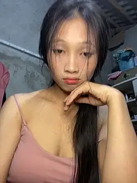 vyvy777 online show from 09/30/25, 01:49