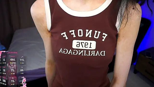 AnnisEells online show from 09/18/25, 06:26