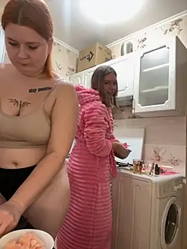 Snapshot of Tomyris_yuki chatting on 10/31/25, 12:55 Tomyris yuki online show from 10/31/25, 12:55