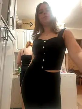 Snapshot of Tomyris_yuki chatting on 11/23/25, 07:02 Tomyris yuki online show from 11/23/25, 07:02