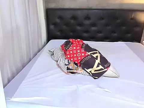 hotbabymaria online show from 10/28/25, 01:09