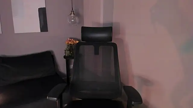 emily mars1 online show from 10/05/25, 07:23