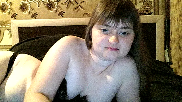 LuckyLust11 online show from 09/21/25, 04:41