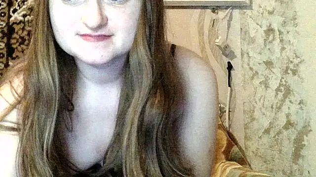 LuckyLust11 online show from 10/29/25, 08:43