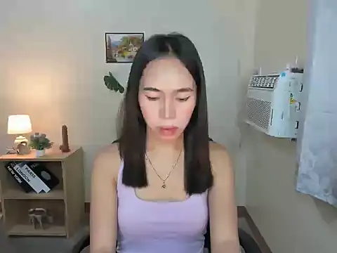 Snapshot of Shindoll chatting on 10/11/25, 12:47 Shindoll online show from 10/11/25, 12:47