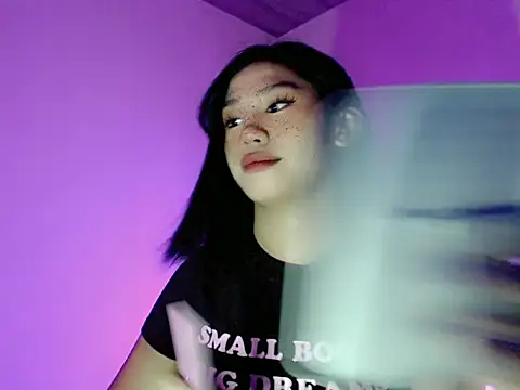 Maxine Sucks online show from 10/11/25, 01:42