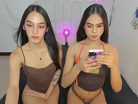 Aliyah Bucks online show from 10/11/25, 08:02