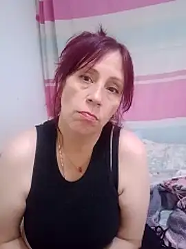 Snapshot of Chantalvedette chatting on 10/29/25, 05:31 Chantalvedette online show from 10/29/25, 05:31