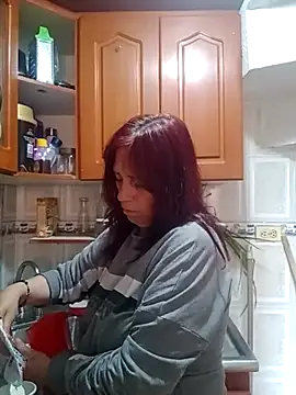 Snapshot of Chantalvedette chatting on 10/30/25, 04:52 Chantalvedette online show from 10/30/25, 04:52