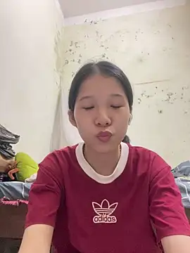 meomeo2k6 online show from 10/12/25, 02:16