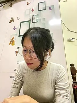 meomeo2k6 online show from 11/06/25, 01:56