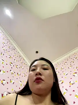 Snapshot of D2sweet chatting on 11/05/25, 03:12 D2sweet online show from 11/05/25, 03:12