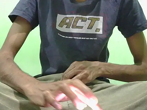 rockyy23boy online show from 10/07/25, 03:53