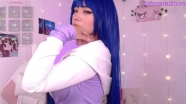 Snapshot of hinnata_lovely chatting on 11/16/25, 12:33 hinnata lovely online show from 11/16/25, 12:33