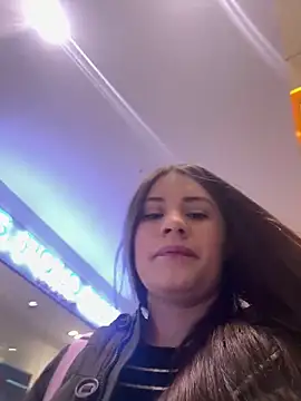 Isabella21  online show from 11/10/25, 01:04