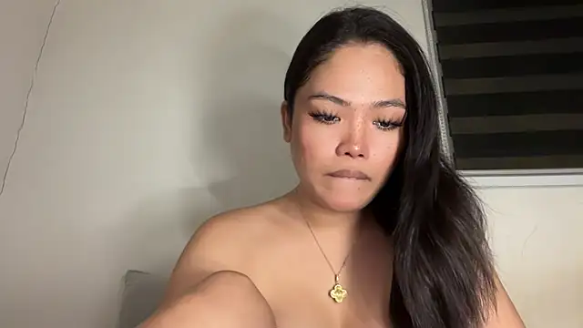 evabuntog online show from 10/03/25, 06:05