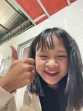 Daisy018 online show from 10/07/25, 06:21