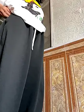 Daisy018 online show from 10/10/25, 02:32