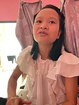 Daisy018 online show from 10/12/25, 03:38