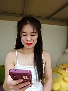 Baby-ladytits2025 online show from 11/09/25, 06:23